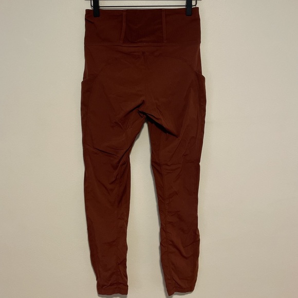 Athleta Size 2 Trekkie hybrid crop tight - Picture 4 of 7